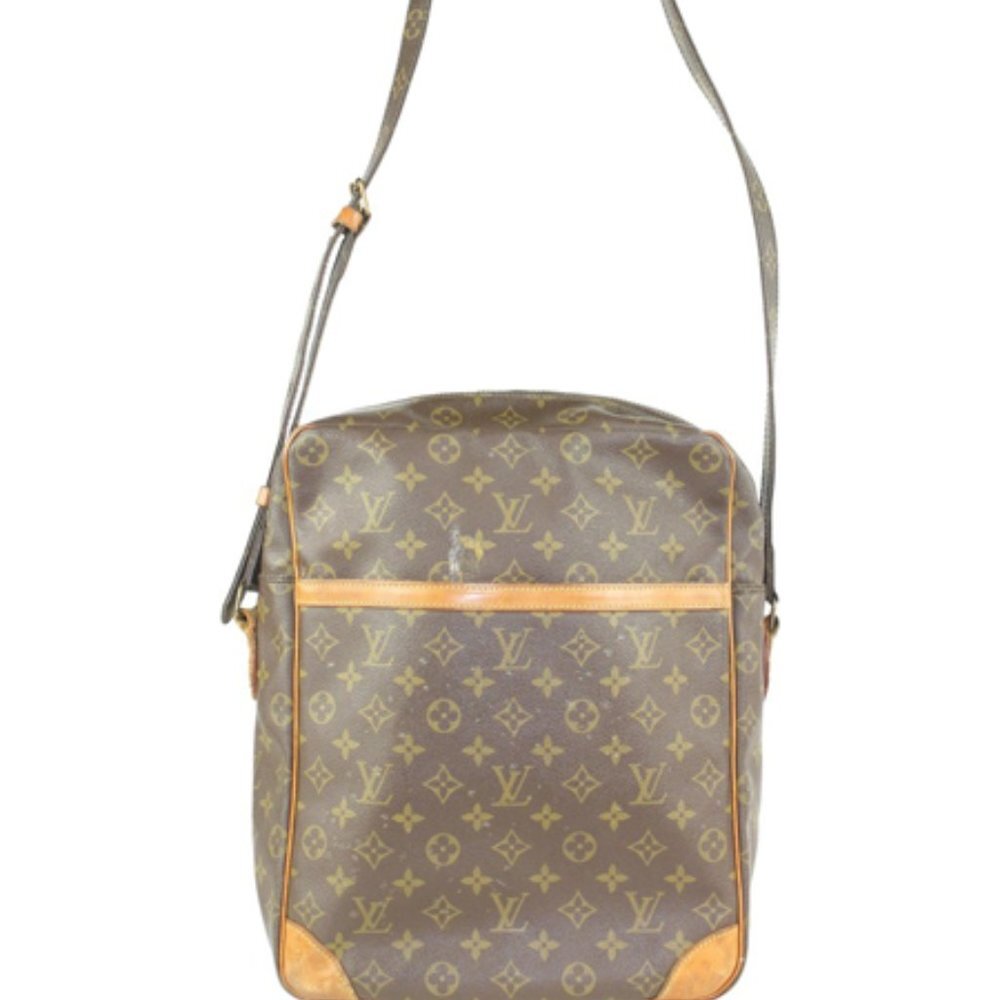 Louis Vuitton Monogram Danube GM Shoulder bag 1LV108